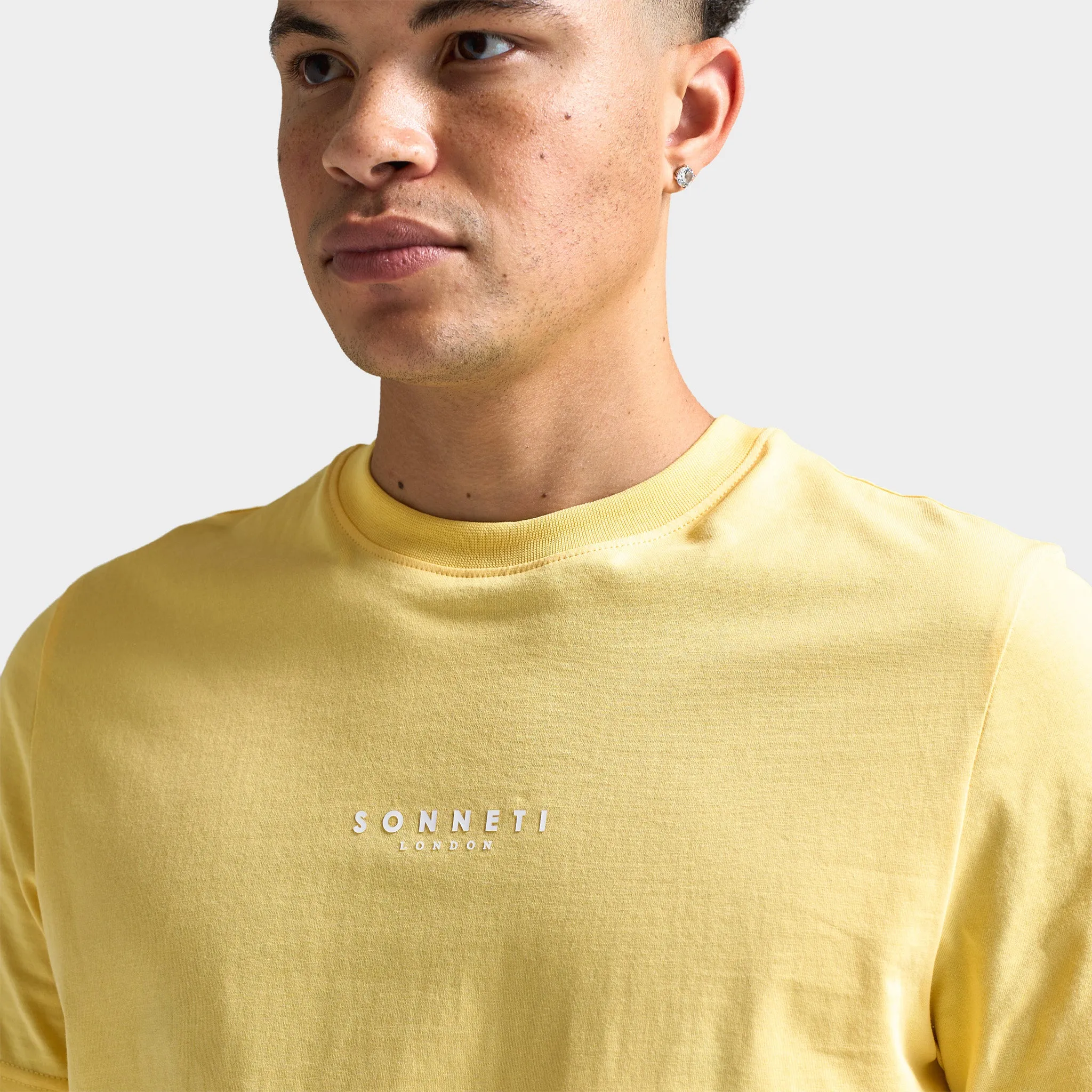 Sonneti London T-Shirt / Snapdragon