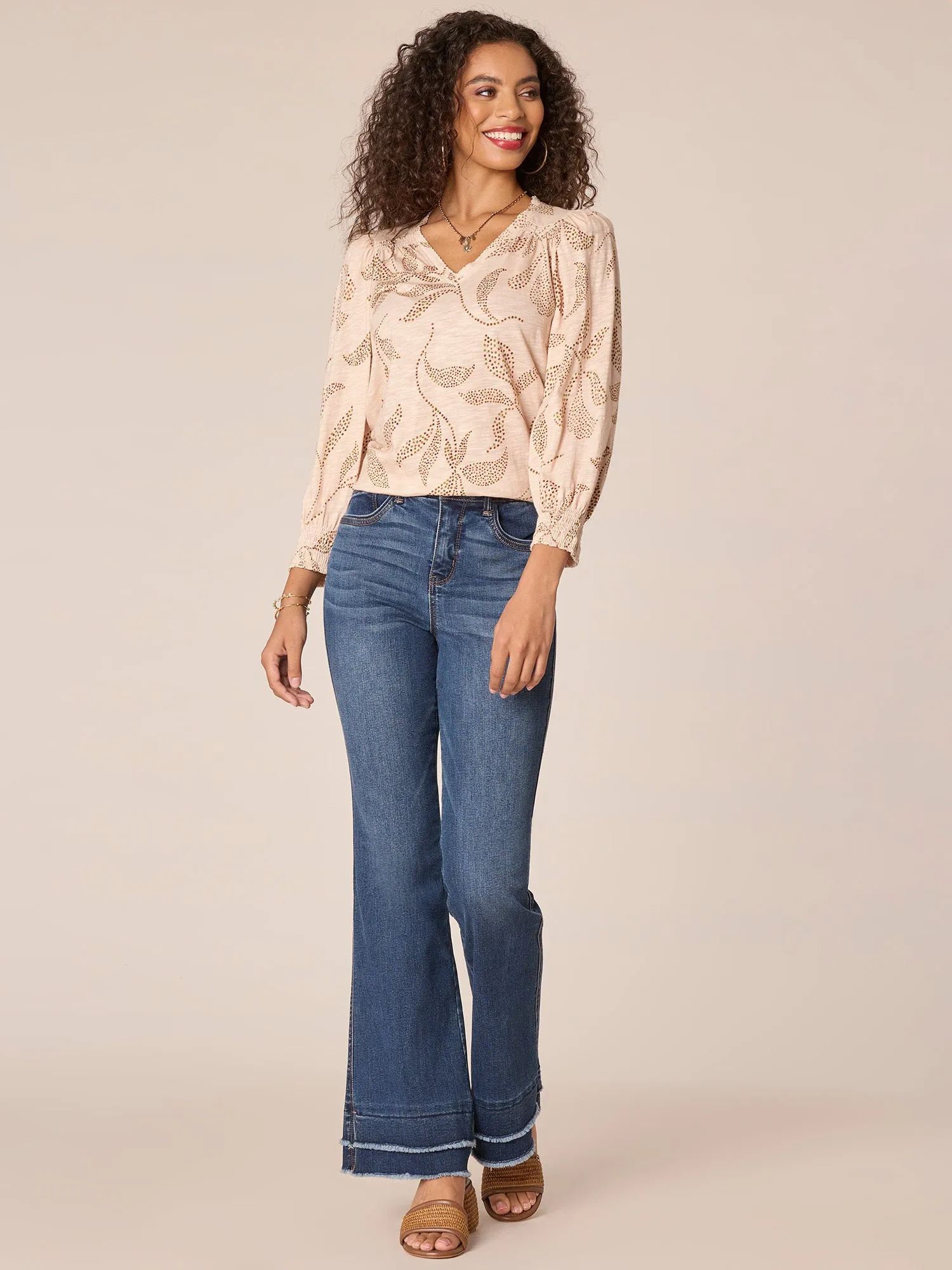 Three Quarter Puff Sleeve Embroidered V-Neck Printed Petite Knit Top