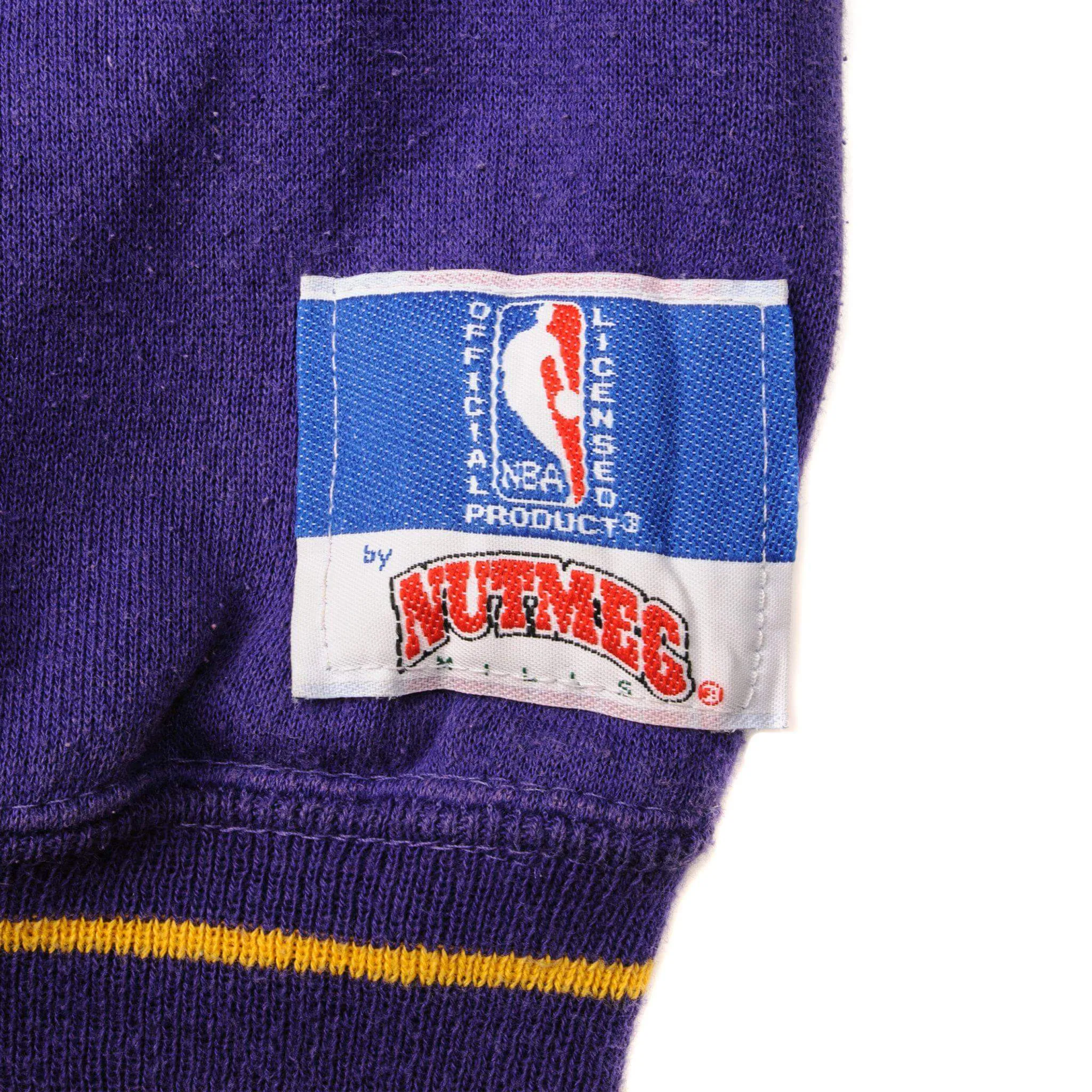 VINTAGE NBA LOS ANGELES LAKERS SWEATSHIRT SIZE LARGE MADE IN USA 1990s