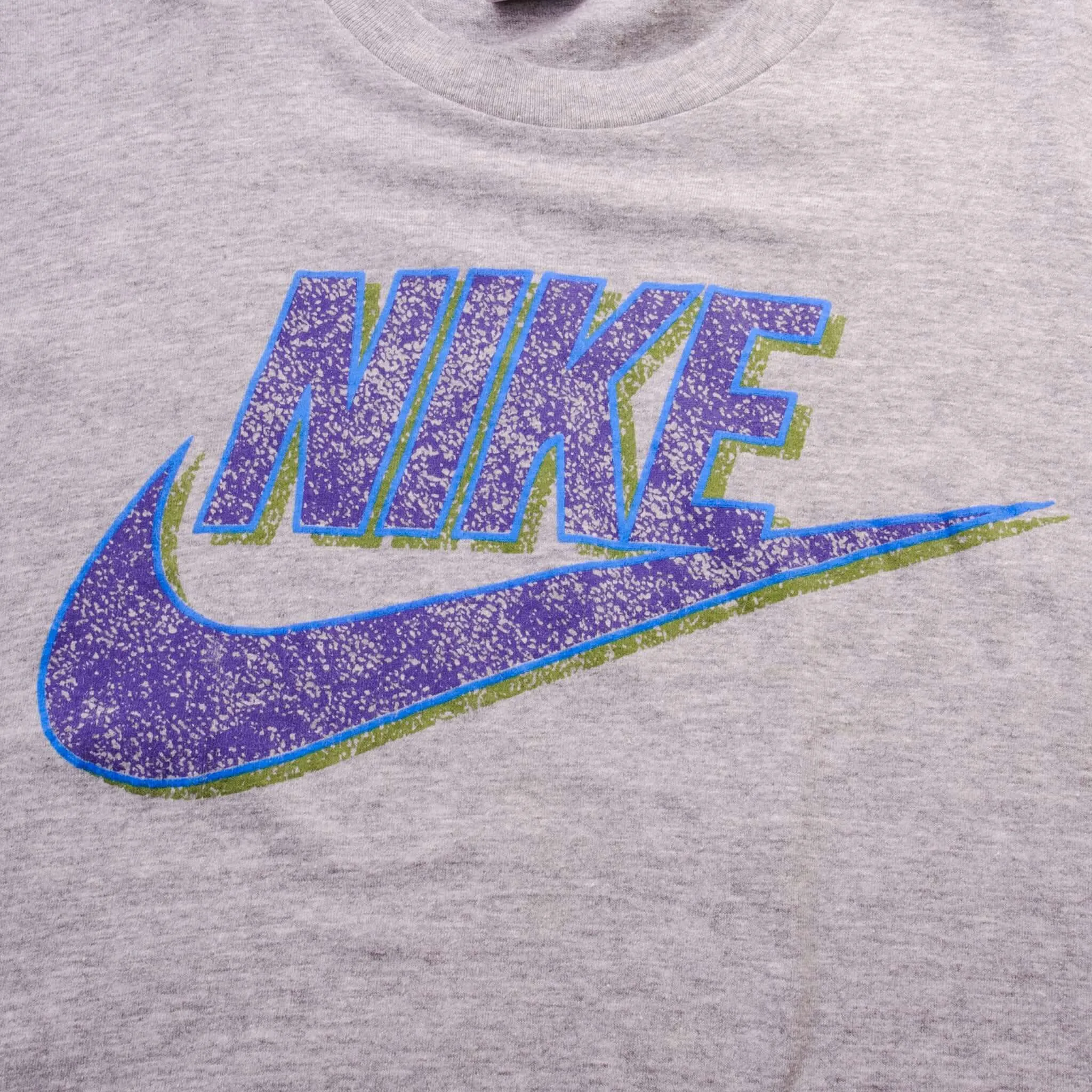VINTAGE NIKE BIG LOGO EARLY 90S TEE SHIRT SIZE MEDIUM MADE IN USA