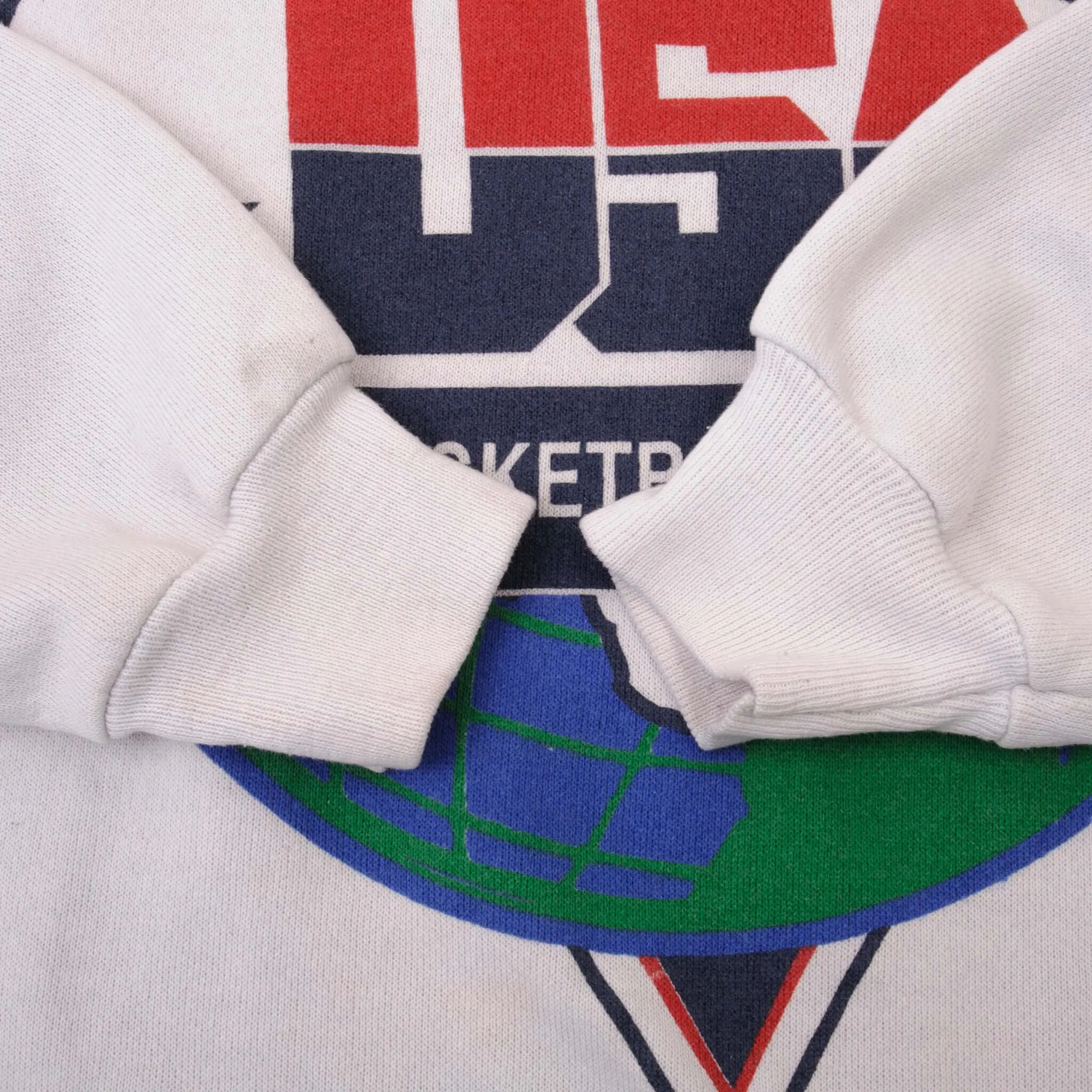 VINTAGE TEAM USA BASKETBALL NBA SWEATSHIRT 1980S SIZE XL MADE IN USA