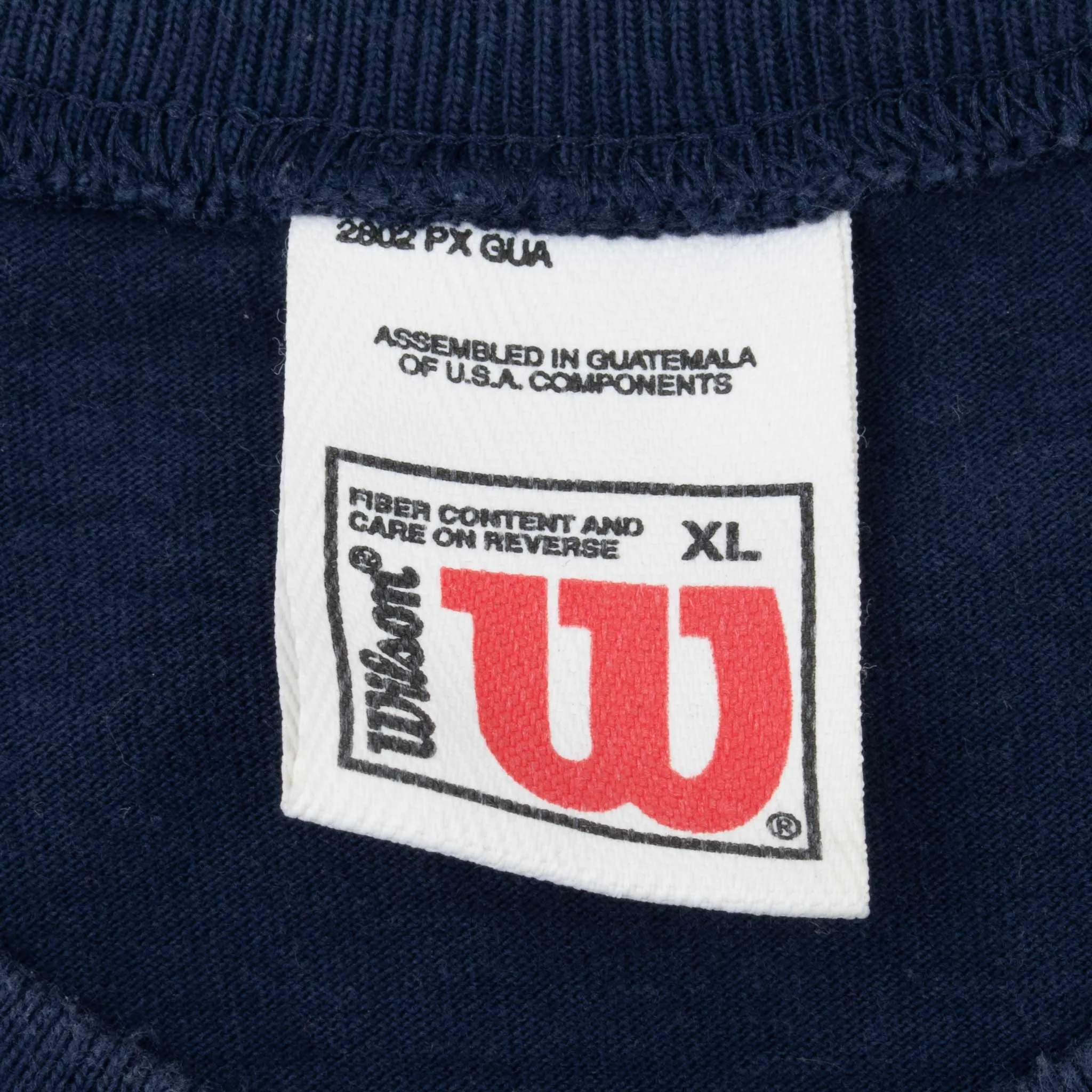 VINTAGE WILSON BASKETBALL NAVY TEE SHIRT 2000S XL MADE IN USA